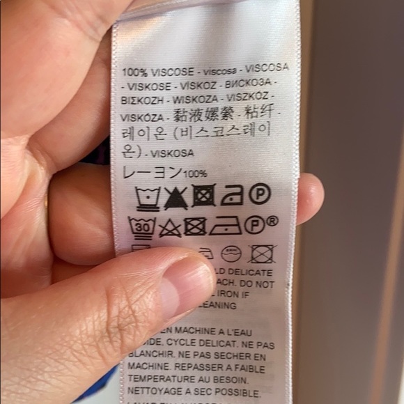 Levi Pink Leopard Print Blouse - Picture 5 of 8